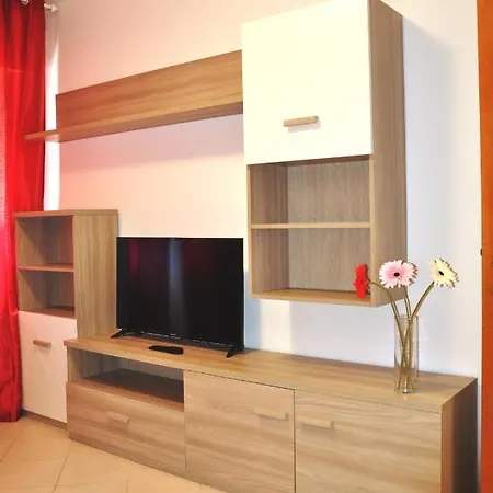 Apartamento Via Battisti 231 1 *