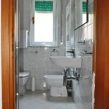 Via Battisti 231 1 Appartement *